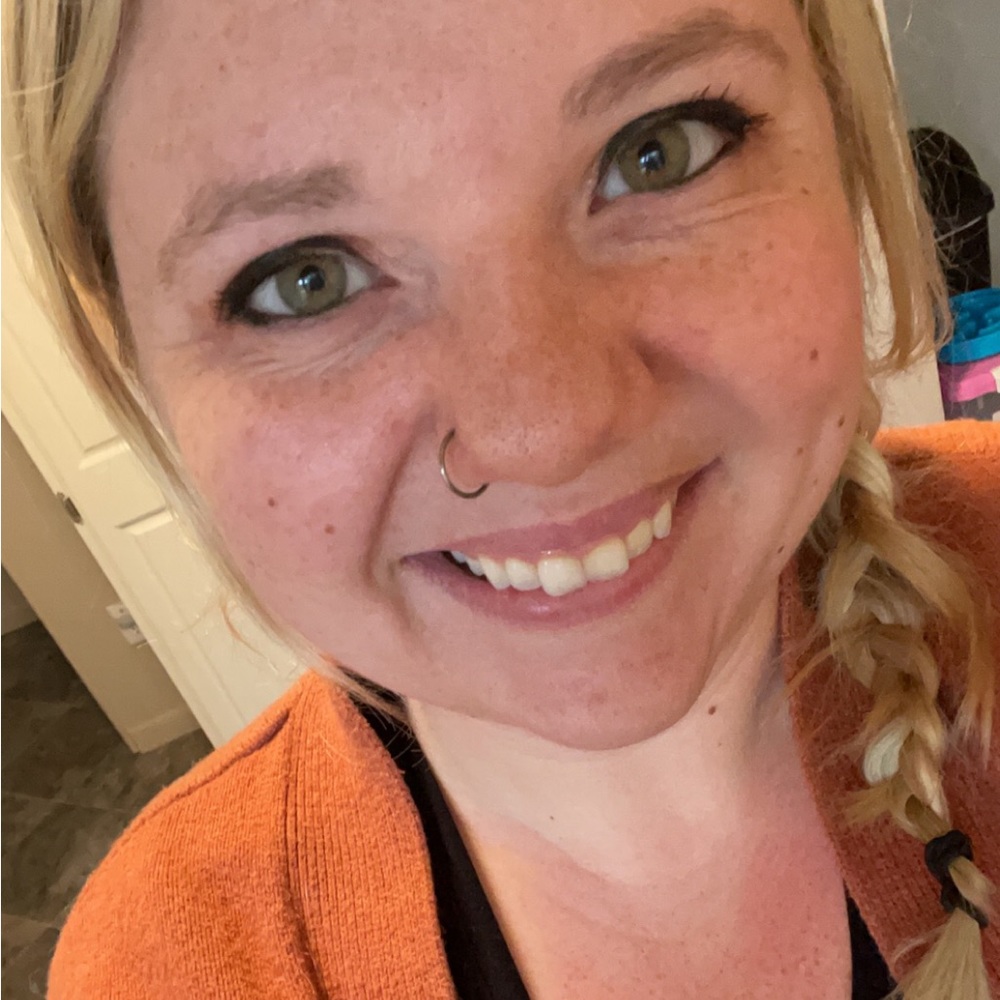 Meet your Posher, Mallory